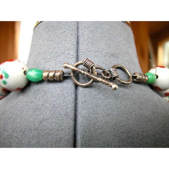 Vintage Asian Style Beaded Necklace With Red Butterflies - Picture 3 of 3